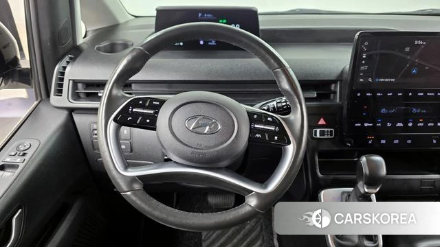 Hyundai Staria 2023 Белый из Кореи, фото 5