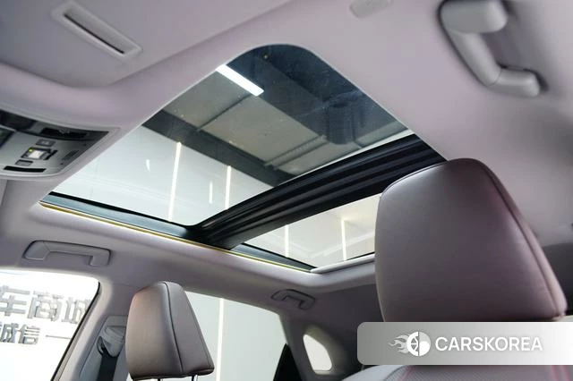 Lexus RX 2022 Белый из Китая, фото 5