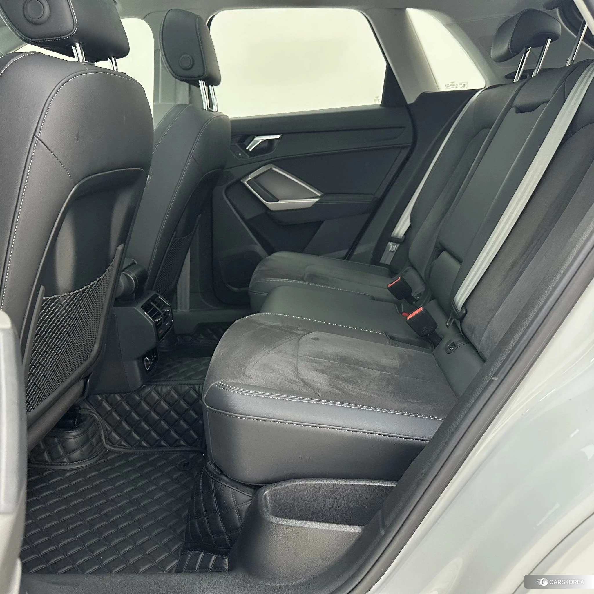 Audi Q3 2022 Белый из Китая, фото 5
