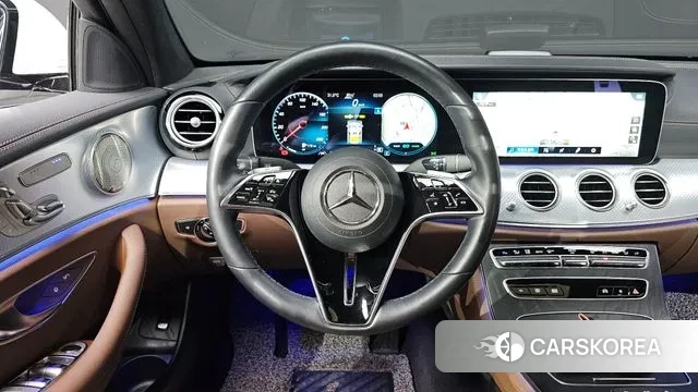 Mercedes-Benz E-Class W213 2021 Белый из Кореи, фото 5