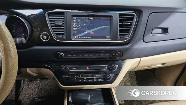 Kia The New Carnival 2018 Белый из Кореи, фото 5