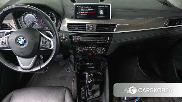 BMW X1 (F48) 2021 Черный из Кореи, фото 5