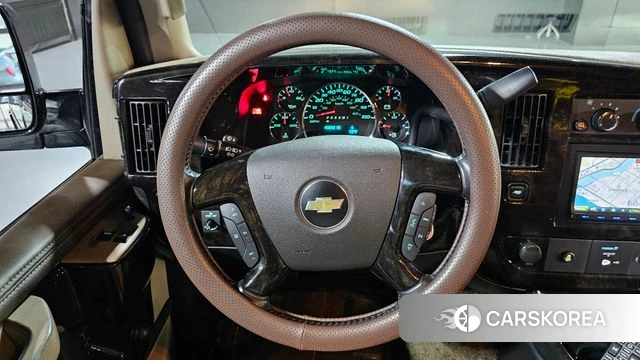 Chevrolet Express Van 2018 Черный из Кореи, фото 5