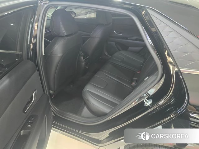 Hyundai The New Avante (CN7) 2025 Черный из Кореи, фото 5