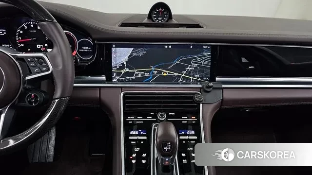 Porsche Panamera (971) 2020 Белый из Кореи, фото 5