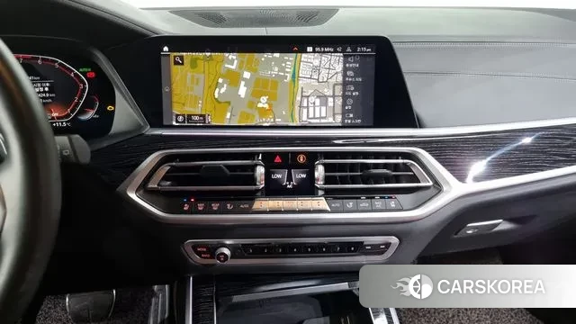 BMW X7 (G07) 2022 Белый из Кореи, фото 5