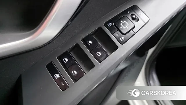 Kia Di Ol Nu Niro 2022 Белый из Кореи, фото 5