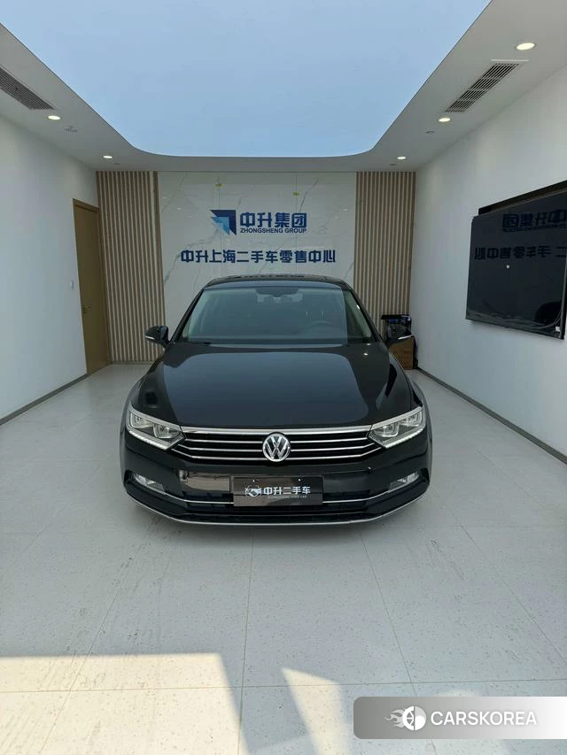Volkswagen Magotan 2018 Черный из Китая, фото 5