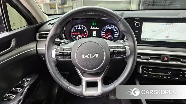 Kia K5 3rd generation 2022 Черный из Кореи, фото 5