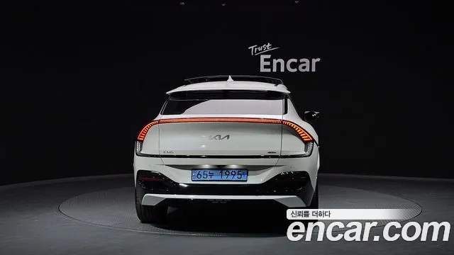 Kia EV6 2022 Белый из Кореи, фото 5