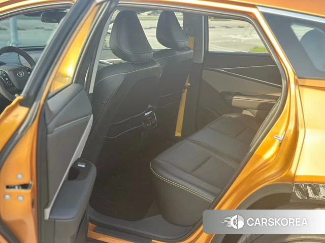 Toyota bZ5 2025 Желтый из Китая, фото 5