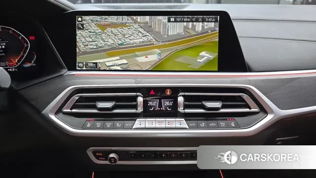 BMW X7 (G07) 2021 Черный из Кореи, фото 5