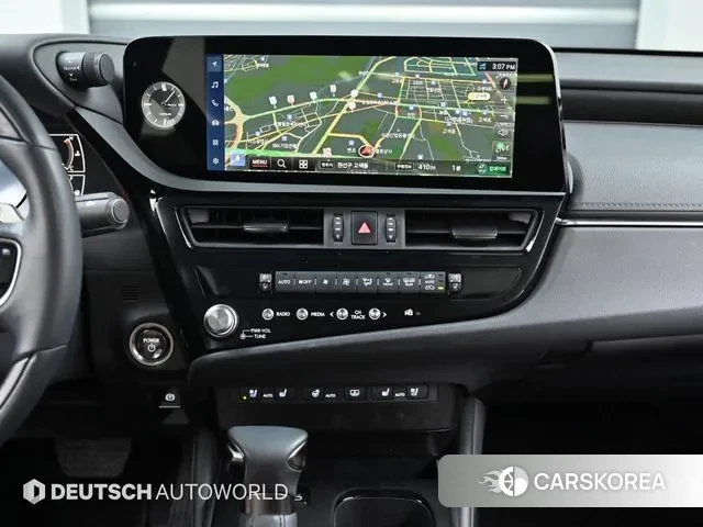 Lexus ES300h 7th generation 2023 Белый из Кореи, фото 5