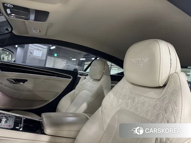 Bentley Continental GT 3rd Generation 2020 Песочный из Кореи, фото 5