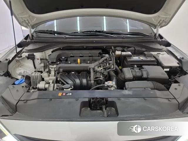 Hyundai The New Avante AD 2019 Серебряный двухцветный из Кореи, фото 5