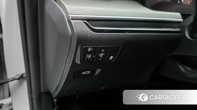 Kia The New K5 3rd generation 2024 Серебристо-серый из Кореи, фото 5
