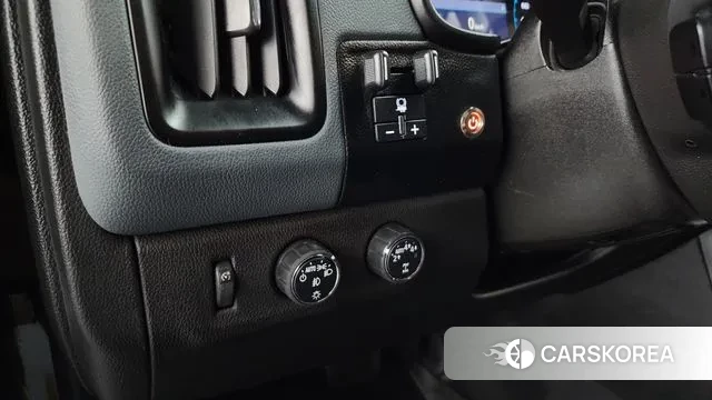 Chevrolet (GM Daewoo) Real New Colorado 2021 Черный из Кореи, фото 5