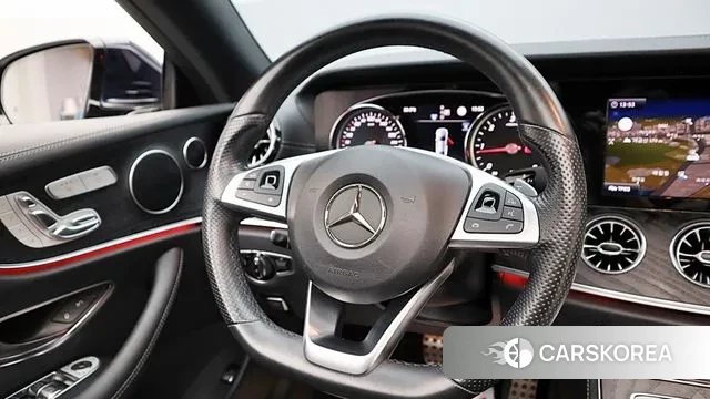 Mercedes-Benz E-Class W213 2018 Синий из Кореи, фото 5