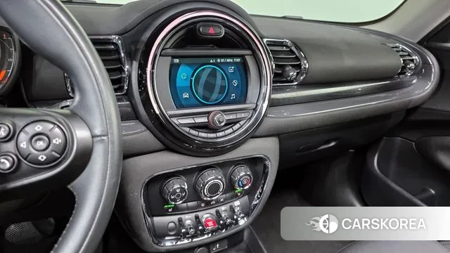 Mini Cooper Clubman 2021 Серебристо-серый из Кореи, фото 5