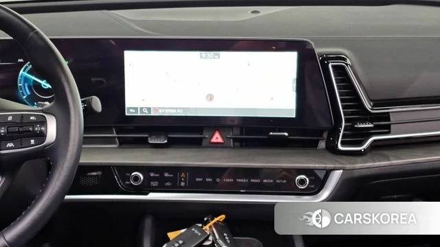 Kia Sportage 5th Generation Hybrid 2023 Белый из Кореи, фото 5