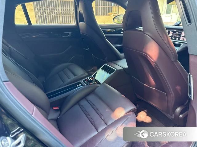 Porsche Panamera (971) 2018 Черный из Кореи, фото 5