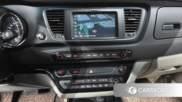 Kia The New Carnival 2019 Белый из Кореи, фото 5