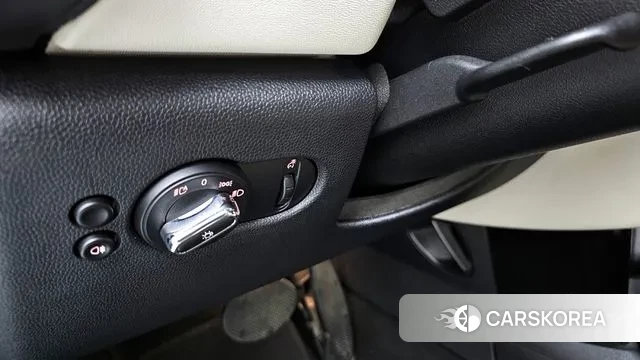 Mini Cooper 2021 Песочный из Кореи, фото 5