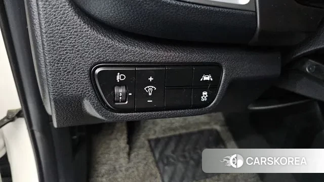 Kia Seltos 2021 Белый из Кореи, фото 5