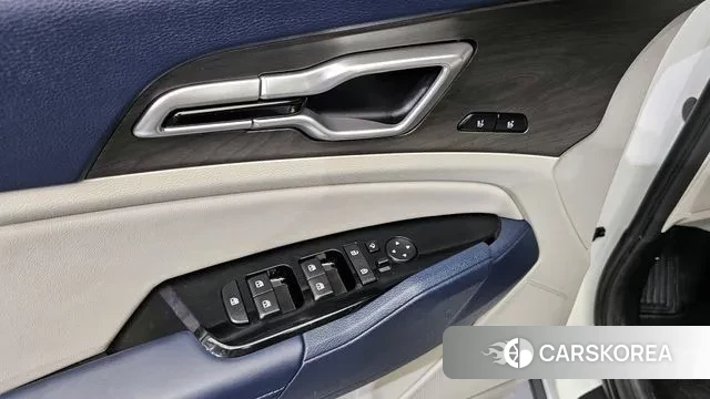 Kia Sportage 5th Generation 2023 Белый из Кореи, фото 5