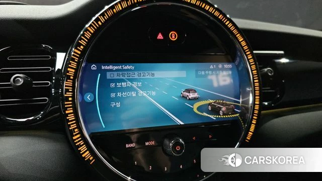 Mini Cooper Convertible 2024 Черный из Кореи, фото 5