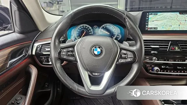 BMW 5 Series (G30) 2018 Черный из Кореи, фото 5