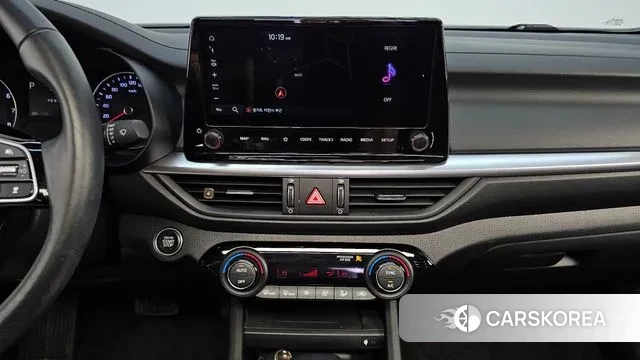 Kia The New K3 2nd generation 2022 Белый из Кореи, фото 5