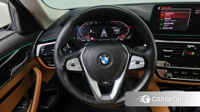 BMW 5 Series (G30) 2022 Белый из Кореи, фото 5