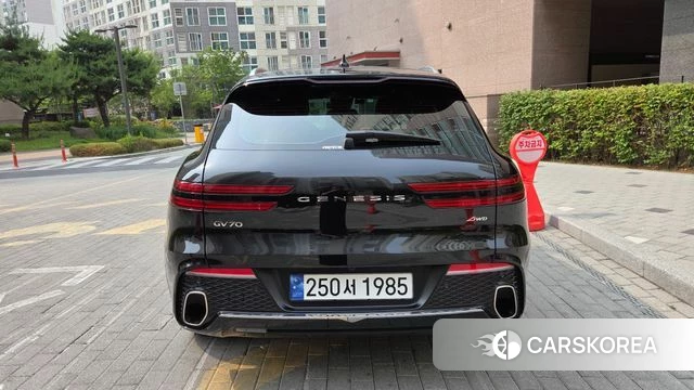 Genesis GV70 2023 Черный из Кореи, фото 5