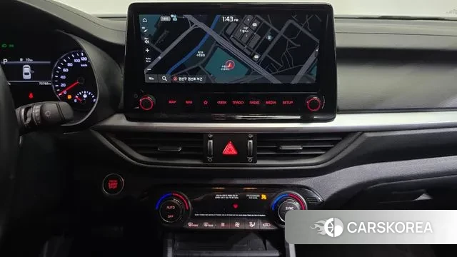 Kia The New K3 2nd generation 2021 Белый из Кореи, фото 5