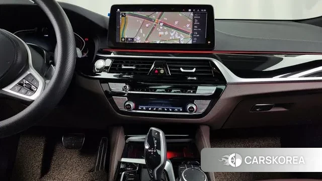 BMW 6 Series GT (G32) 2022 Белый из Кореи, фото 5