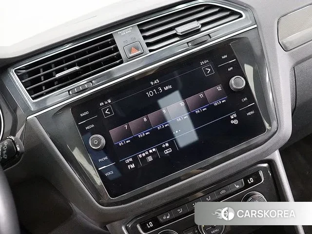 Volkswagen Tiguan second Generation 2020 Белый из Кореи, фото 5