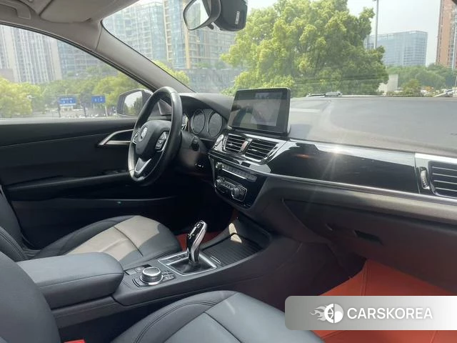 BMW 1 series 2022 Белый из Китая, фото 5