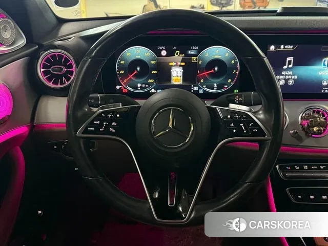 Mercedes-Benz E-Class W213 2021 Серебряный из Кореи, фото 5