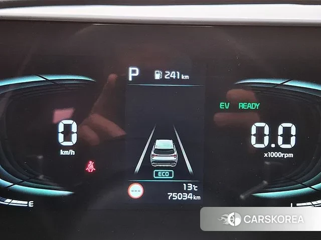 Kia Sportage 5th Generation Hybrid 2022 Белый из Кореи, фото 5