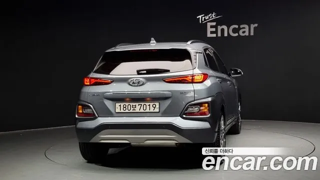 Hyundai Kona Hybrid 2020 Светло-серебряный цвет из Кореи, фото 5