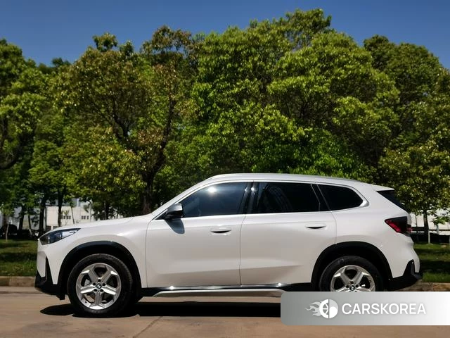 BMW X1 2023 Белый из Китая, фото 5