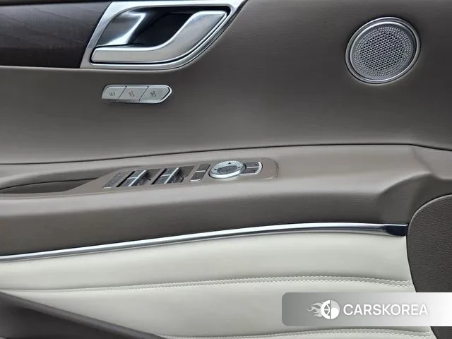 Genesis GV80 2022 Серебристо-серый из Кореи, фото 5