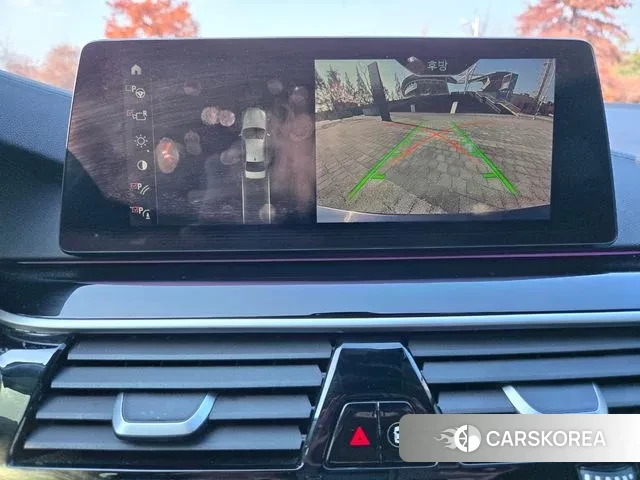 BMW 5 Series (G30) 2019 Синий из Кореи, фото 5