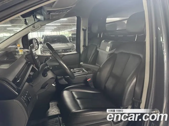 Hyundai Staria 2021 Серый из Кореи, фото 5