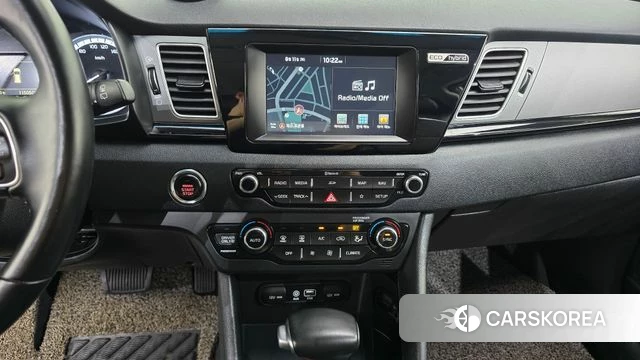 Kia Niro 2018 Черный из Кореи, фото 5