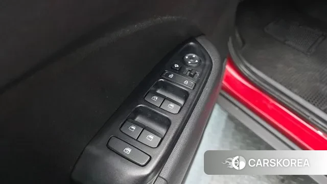 Hyundai Venue 2019 Красный из Кореи, фото 5