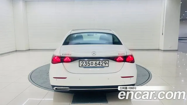 Mercedes-Benz E-Class W214 2024 Белый из Кореи, фото 5