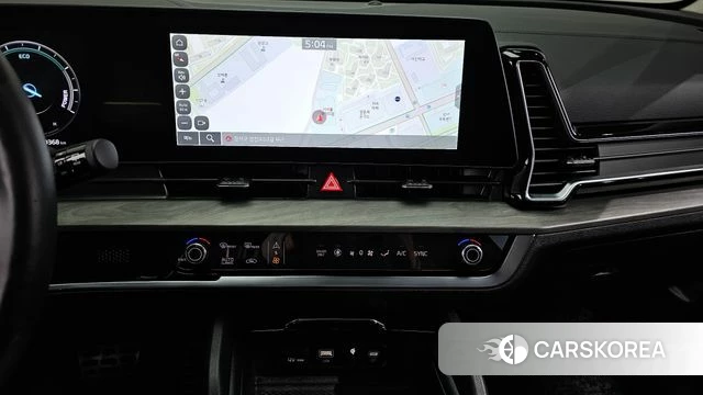 Kia Sportage 5th Generation Hybrid 2023 Белый из Кореи, фото 5