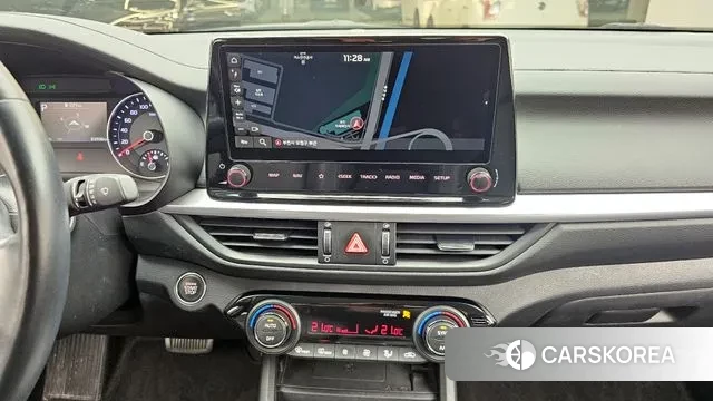 Kia The New K3 2nd generation 2022 Серый из Кореи, фото 5